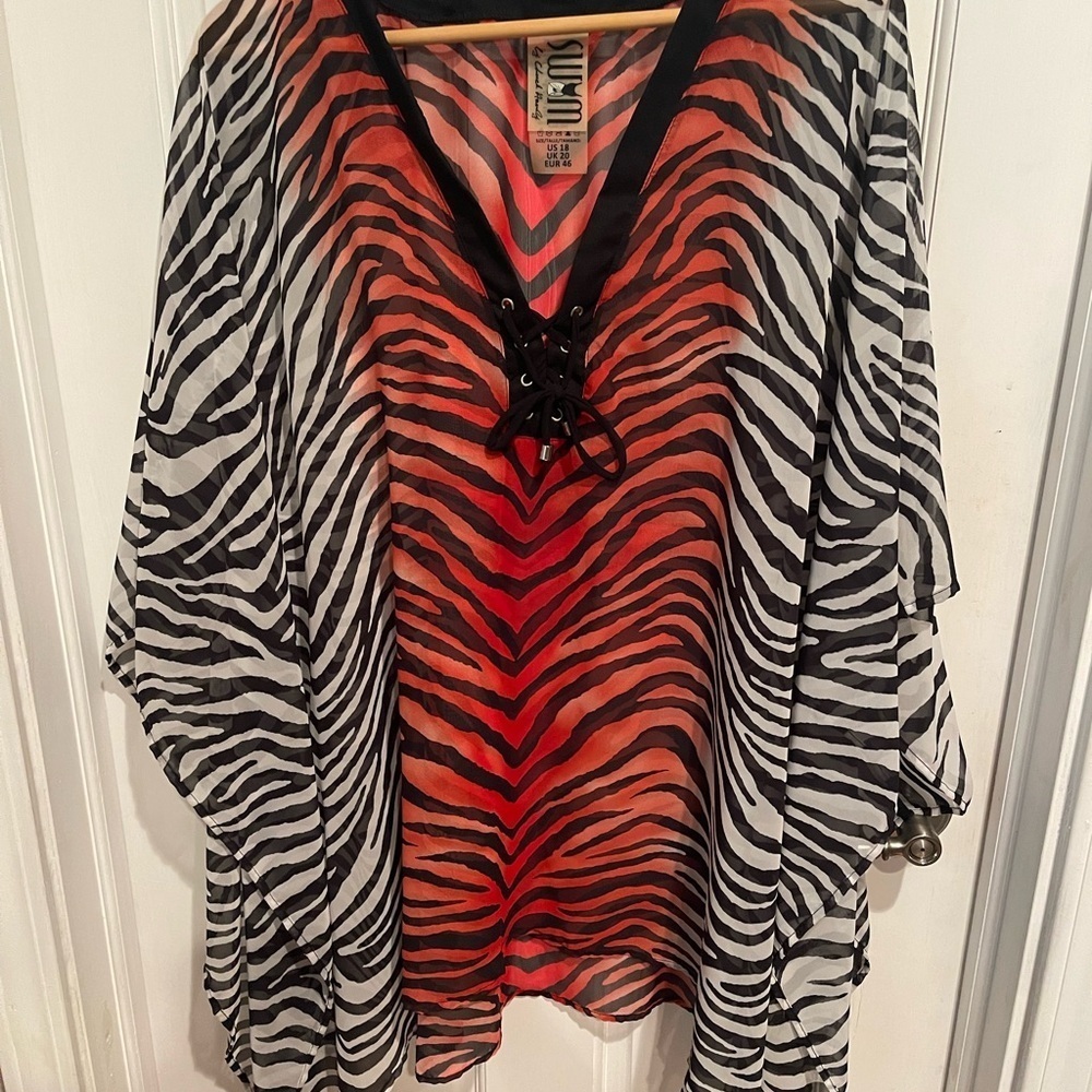 Swim by Chuck Handy Women’s Cover Up Zebra Patterned 18